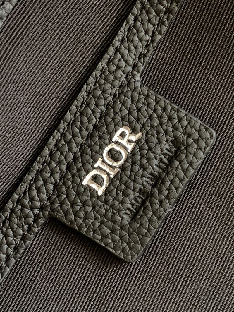 chr1st1an D10r waist chest packs